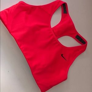 Nike Sportsbra - Never worn